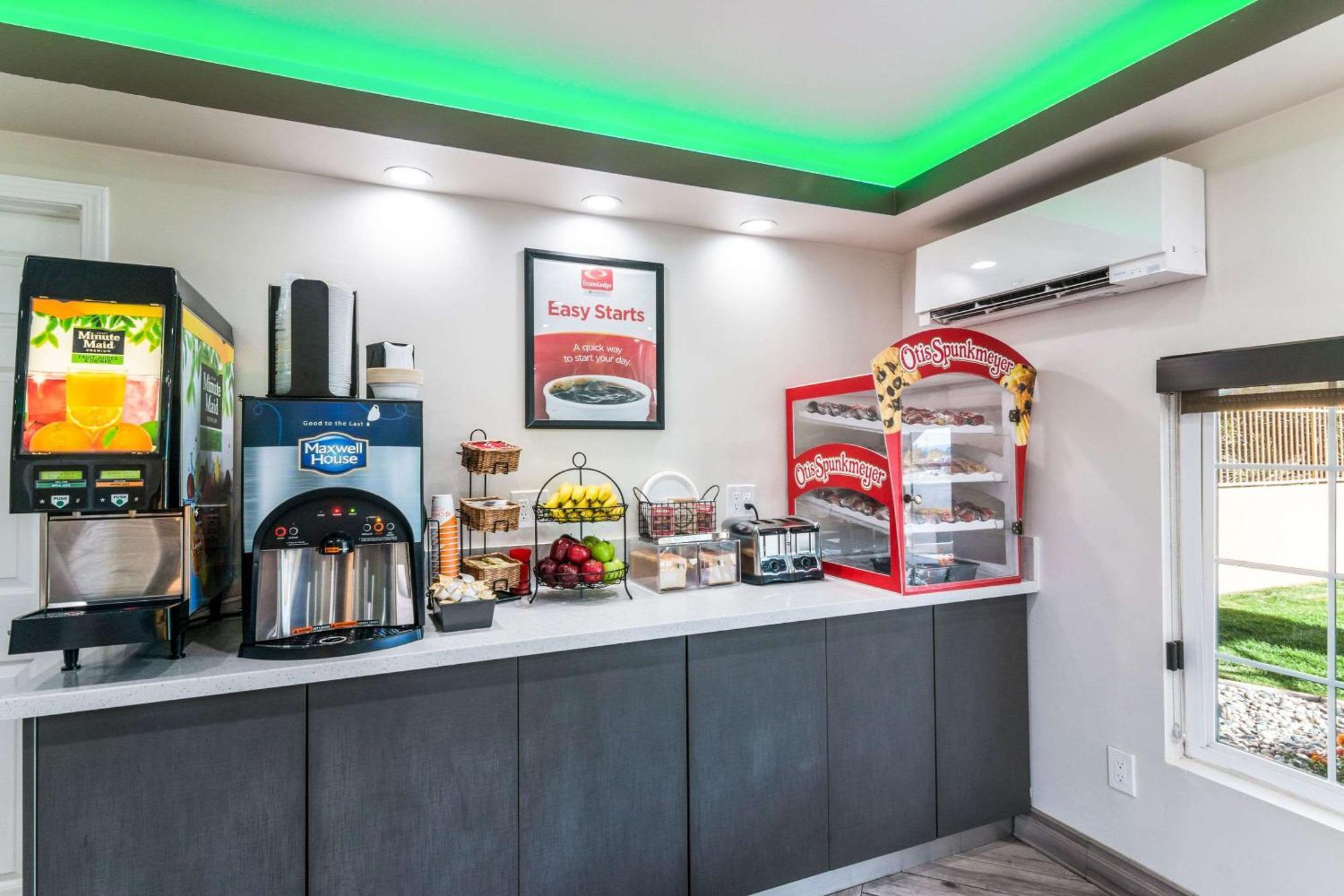 Econo Lodge Hesperia - Victorville I-15 Εξωτερικό φωτογραφία