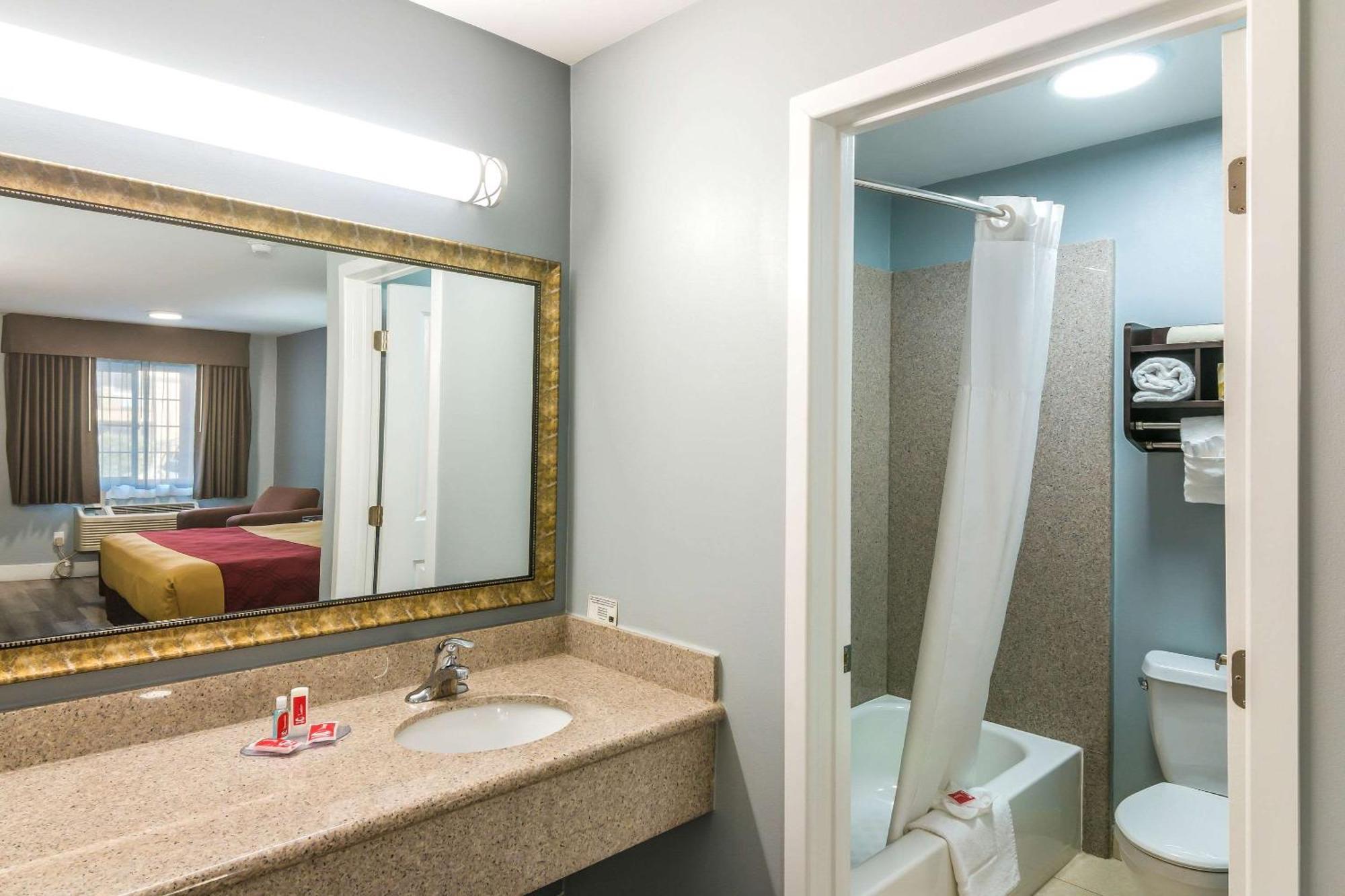Econo Lodge Hesperia - Victorville I-15 Εξωτερικό φωτογραφία