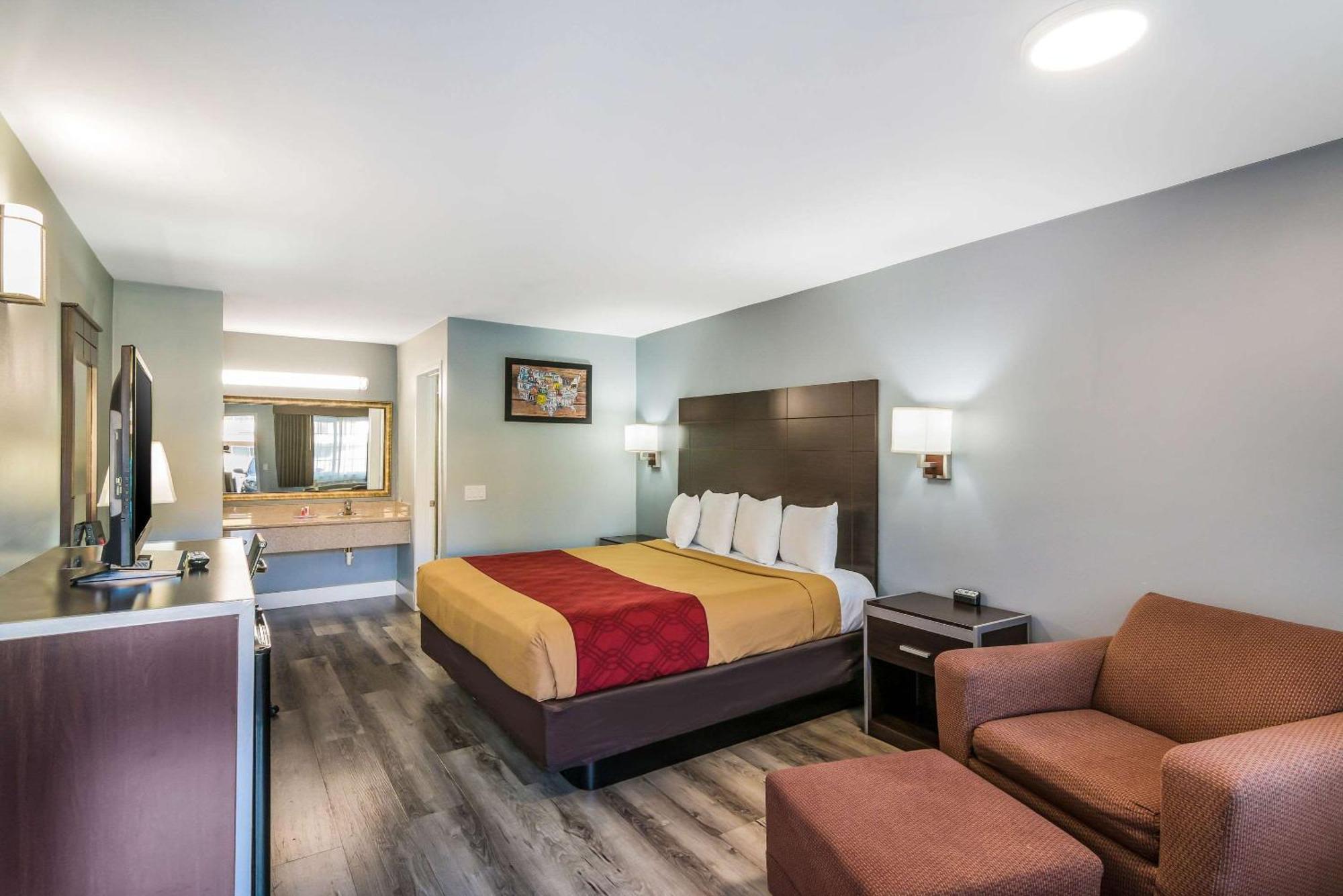 Econo Lodge Hesperia - Victorville I-15 Εξωτερικό φωτογραφία