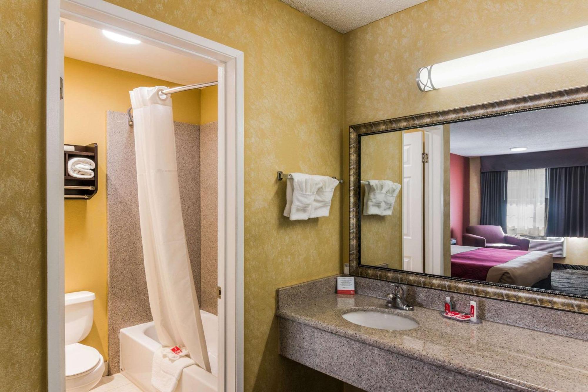 Econo Lodge Hesperia - Victorville I-15 Εξωτερικό φωτογραφία