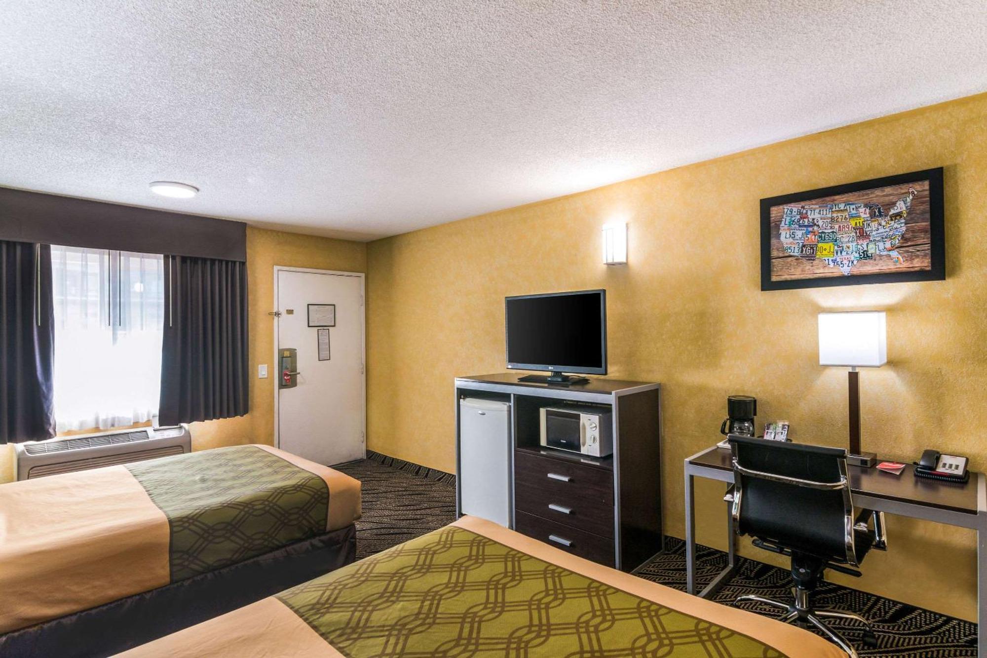 Econo Lodge Hesperia - Victorville I-15 Εξωτερικό φωτογραφία