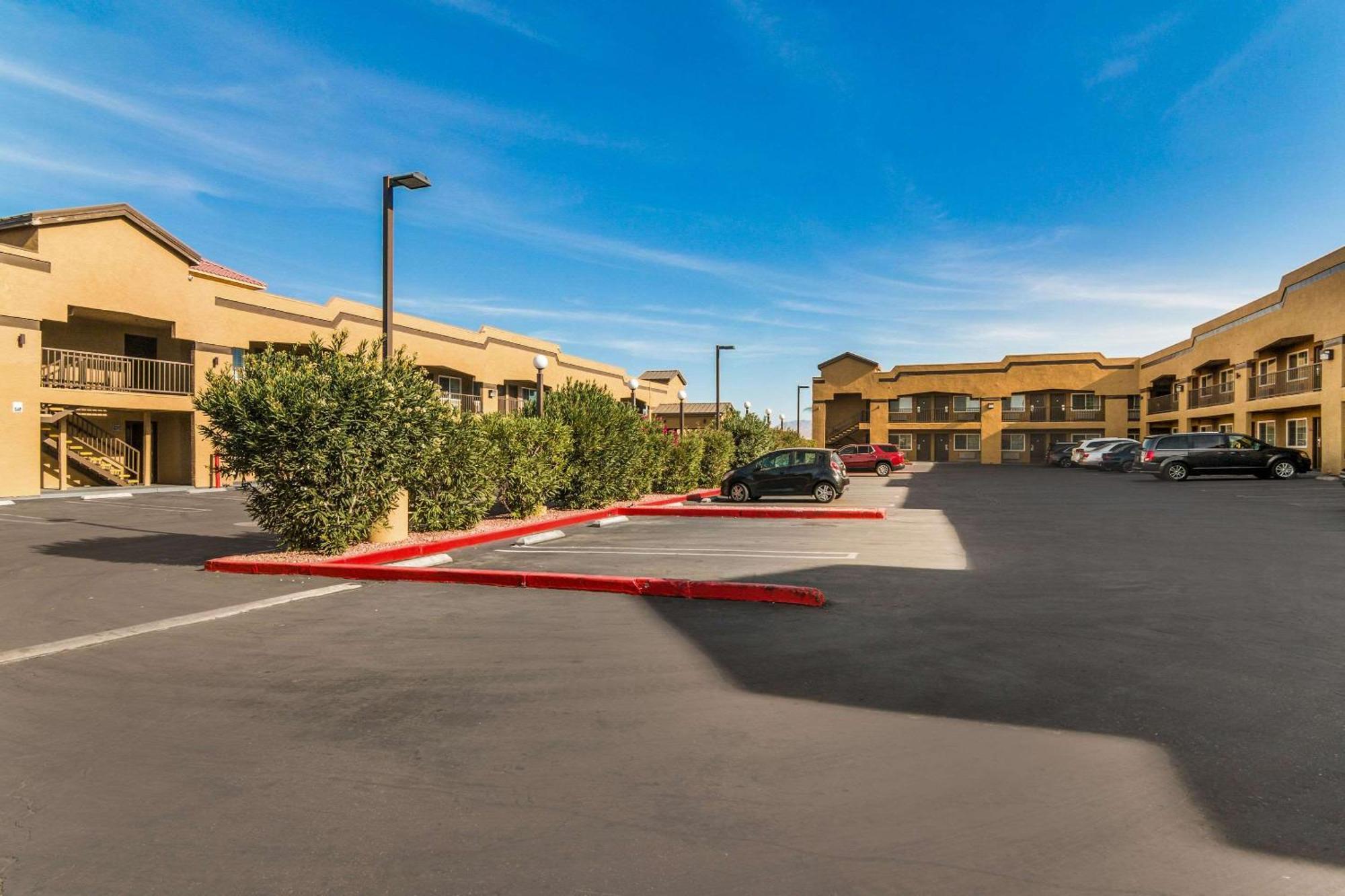 Econo Lodge Hesperia - Victorville I-15 Εξωτερικό φωτογραφία
