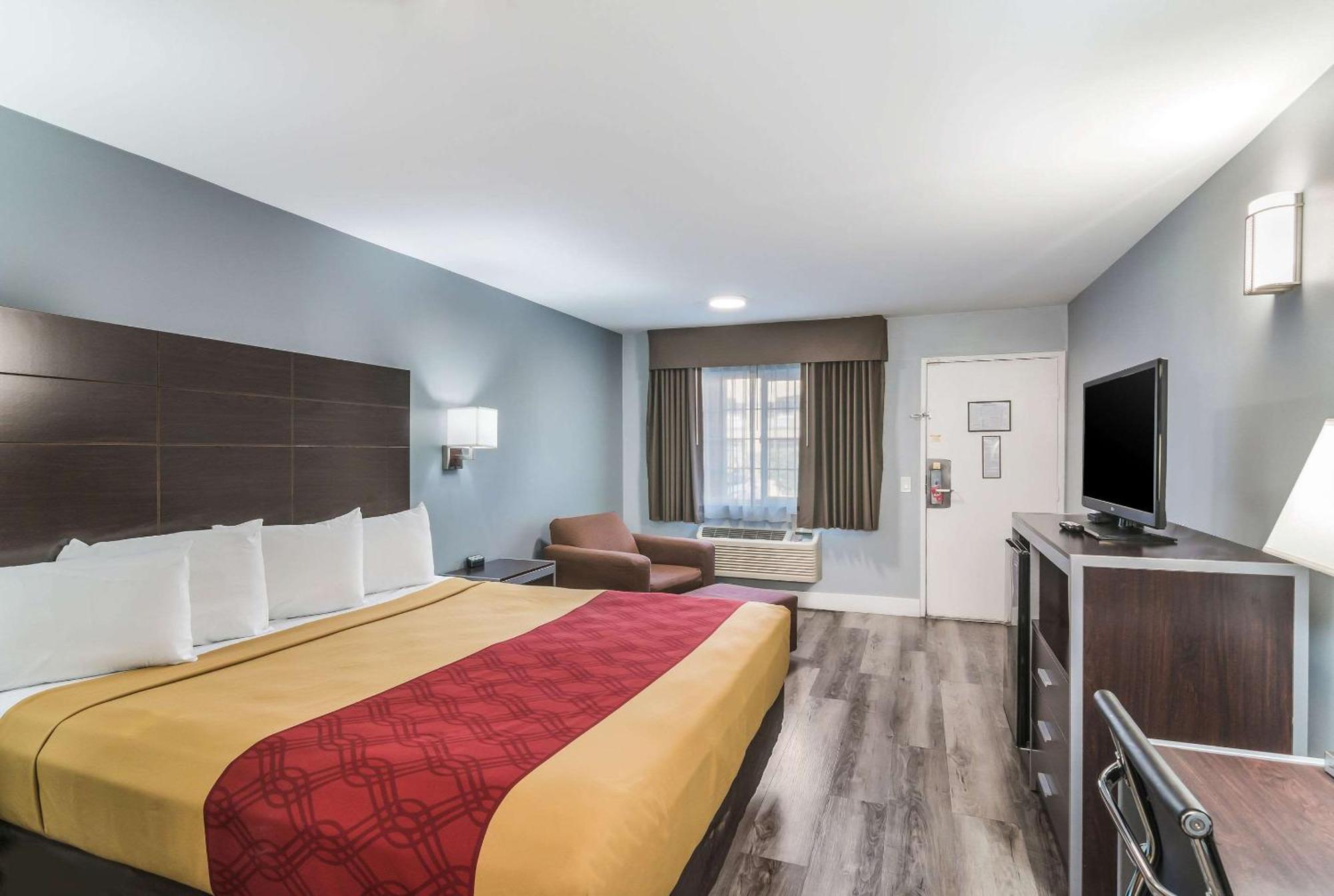 Econo Lodge Hesperia - Victorville I-15 Εξωτερικό φωτογραφία